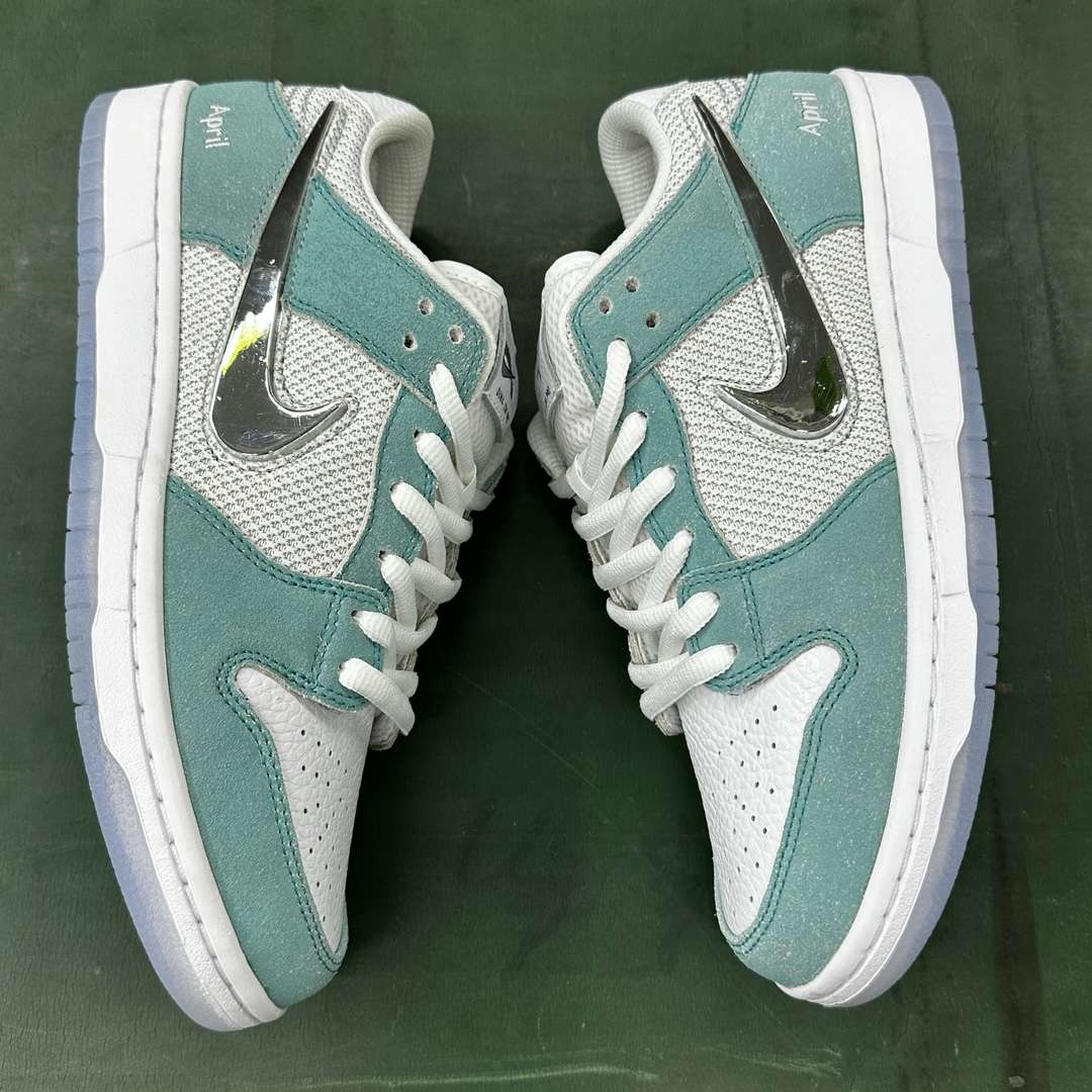 Kickswho Nike SB Dunk Low April Skateboards FD2562-400 - Image 7