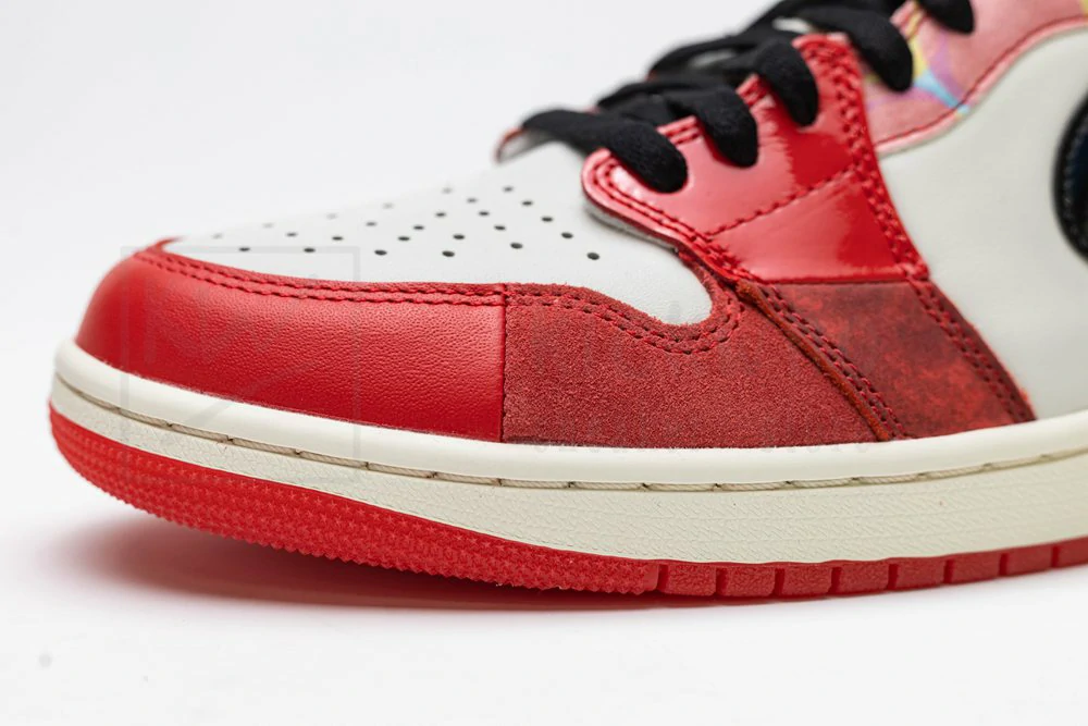 Marvel x Air Jordan 1 Retro High OG 'Next Chapter' - Image 6