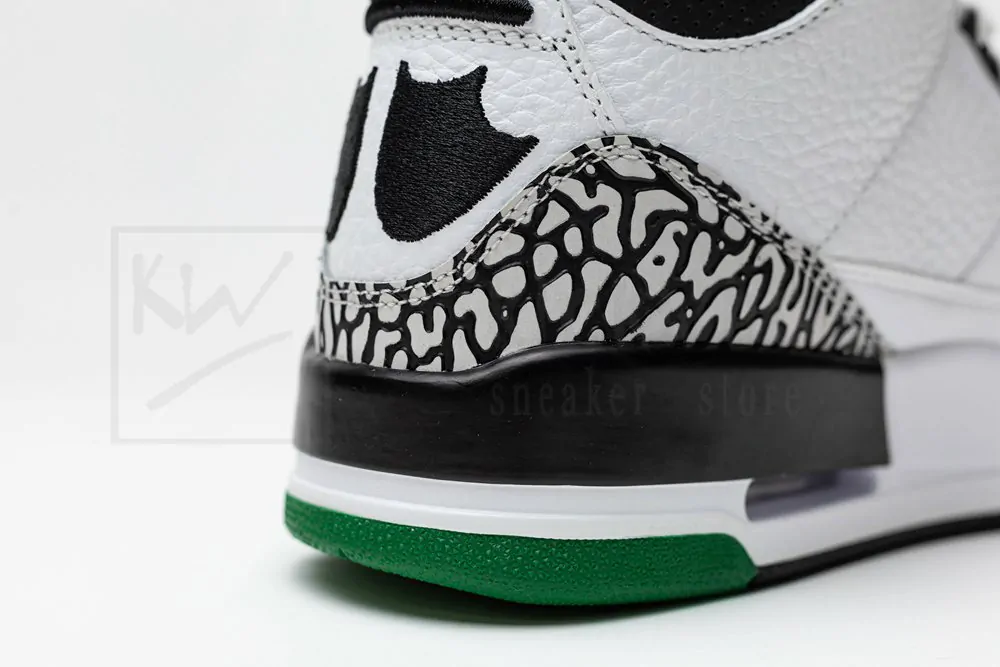 Air Jordan 3 Oregon Ducks Green - Image 9