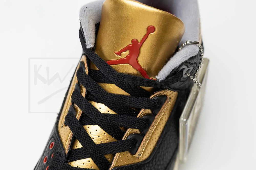 Jordan 3 RetroBlack Cement Gold - Image 8
