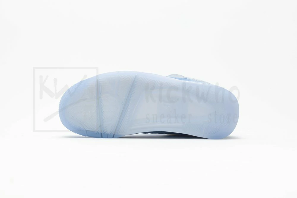 Air Jordan 4 Retro UNC - Image 3