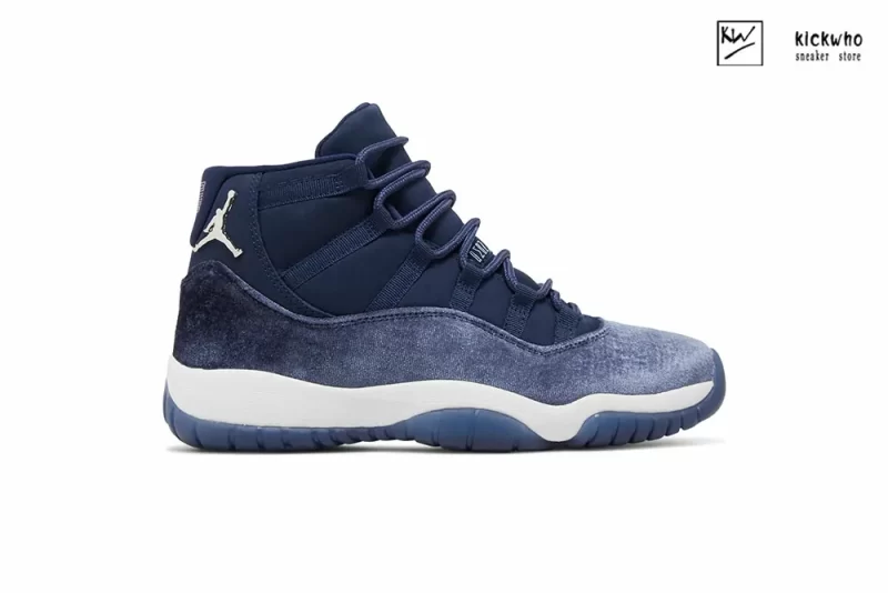 Wmns Air Jordan 11 Retro 'Navy Velvet'