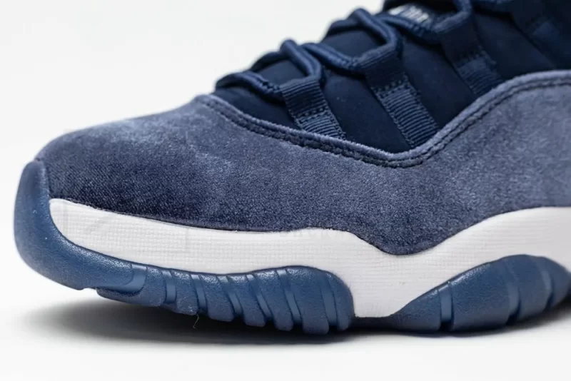 Wmns Air Jordan 11 Retro 'Navy Velvet' - Image 7