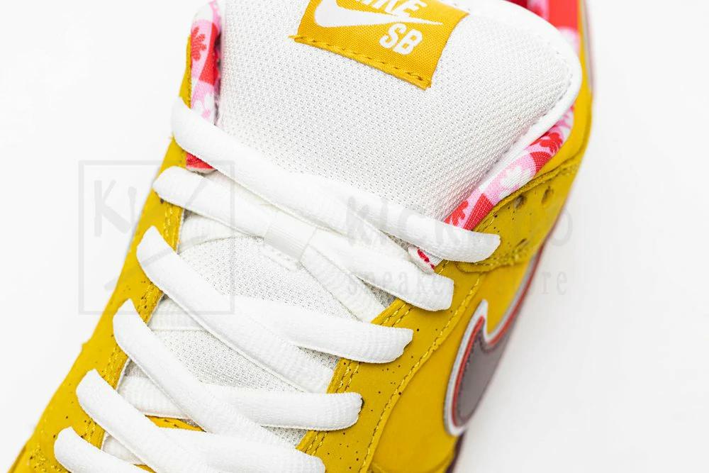 Dunk Low Premium SB Yellow Lobster - Image 9