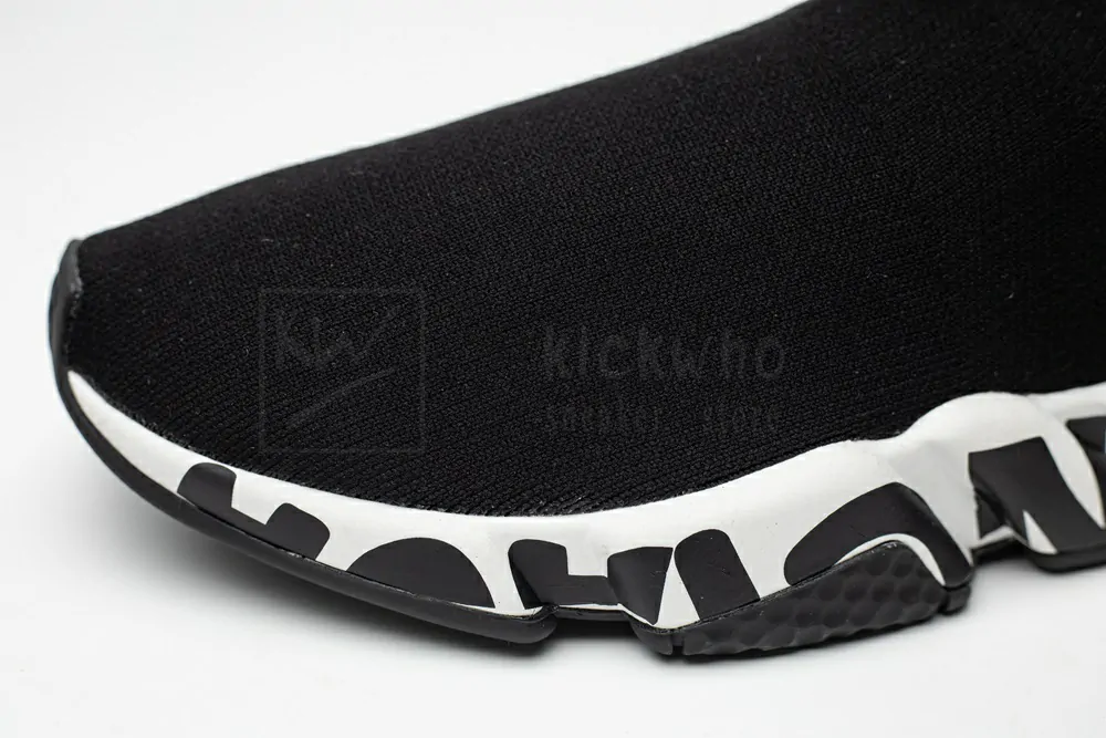 Balenciaga Speed Graffiti Trainers Black White 605972W05GE1015 - Image 7