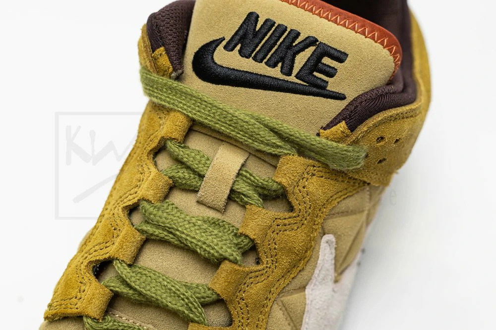 Cactus Plant Flea Market x Dunk Low SP 'Tan Mossy Green' - Image 9