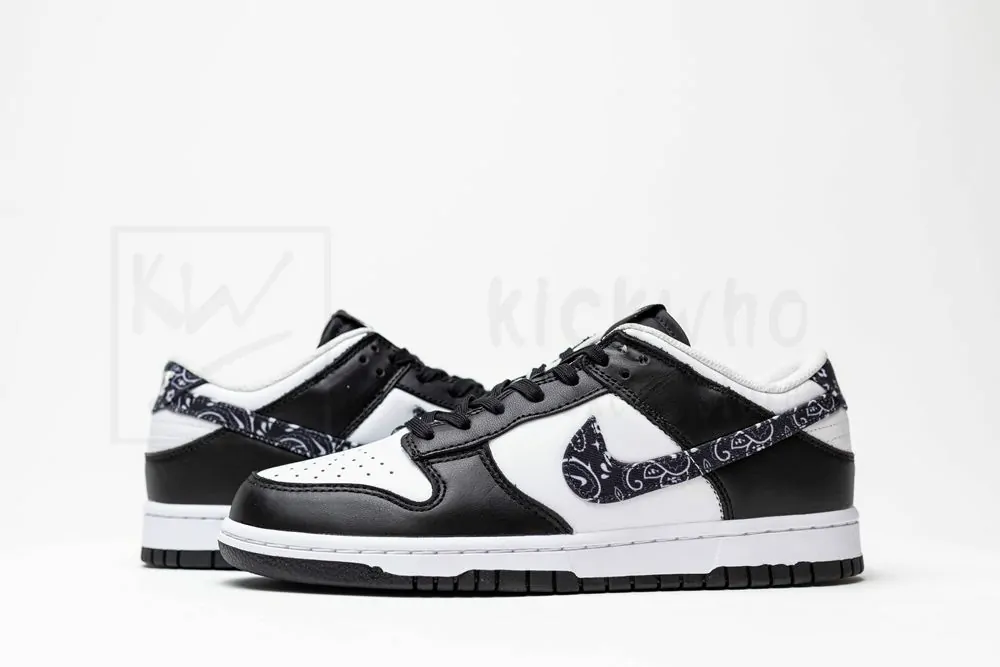 Wmns Dunk Low 'Black Paisley' - Image 5