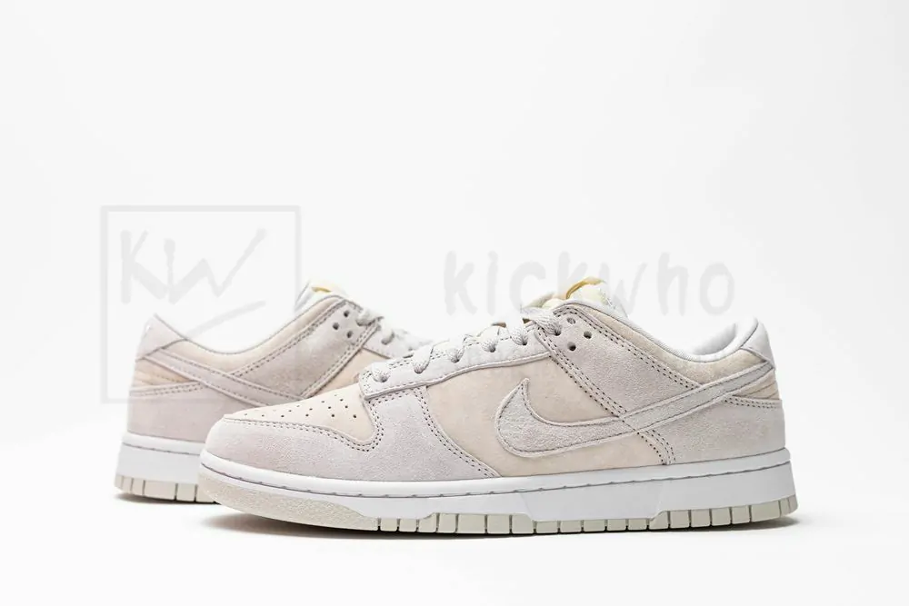Dunk Low Premium 'Vast Grey' - Image 5