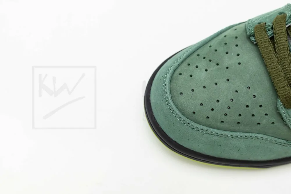 Concepts x Dunk Low SB 'Green Lobster' - Image 7