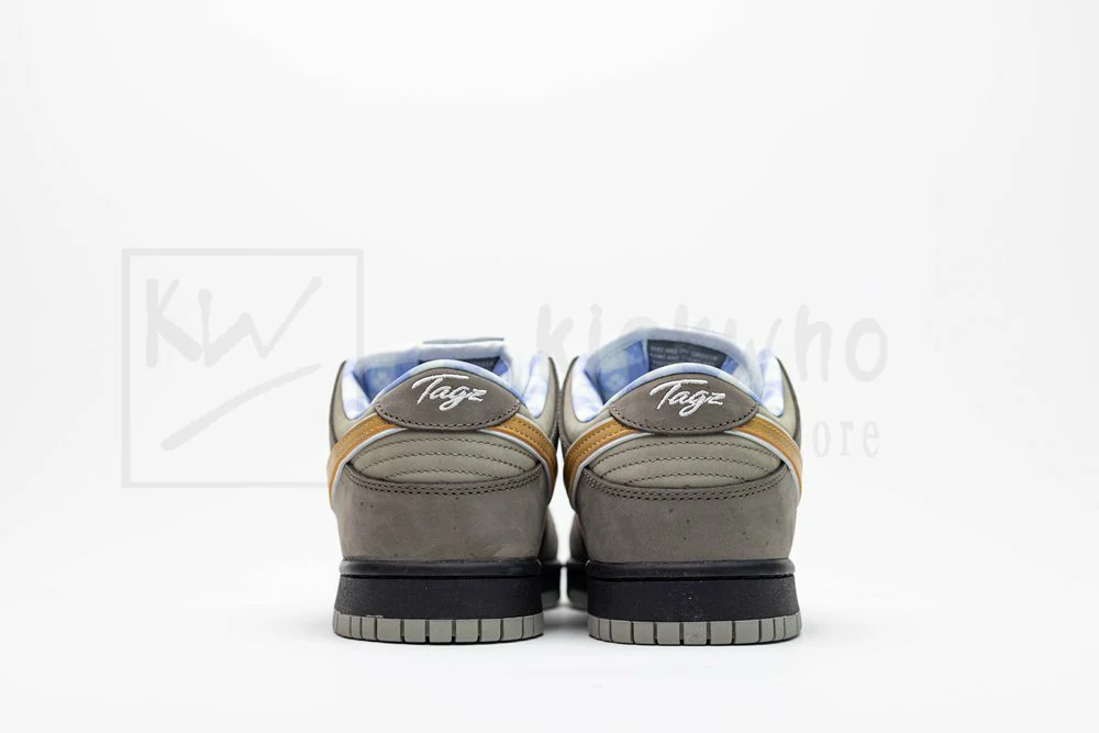 Dunk Low Premium SB Grey Lobster - Image 6
