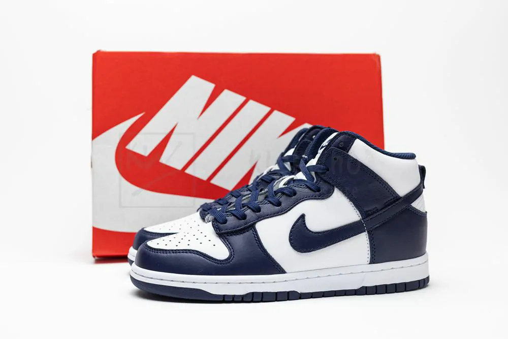 Dunk High 'Midnight Navy' - Image 4