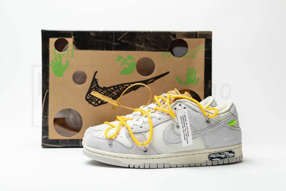 Off-White x Dunk Low 'Lot 39 of 50' - Image 4