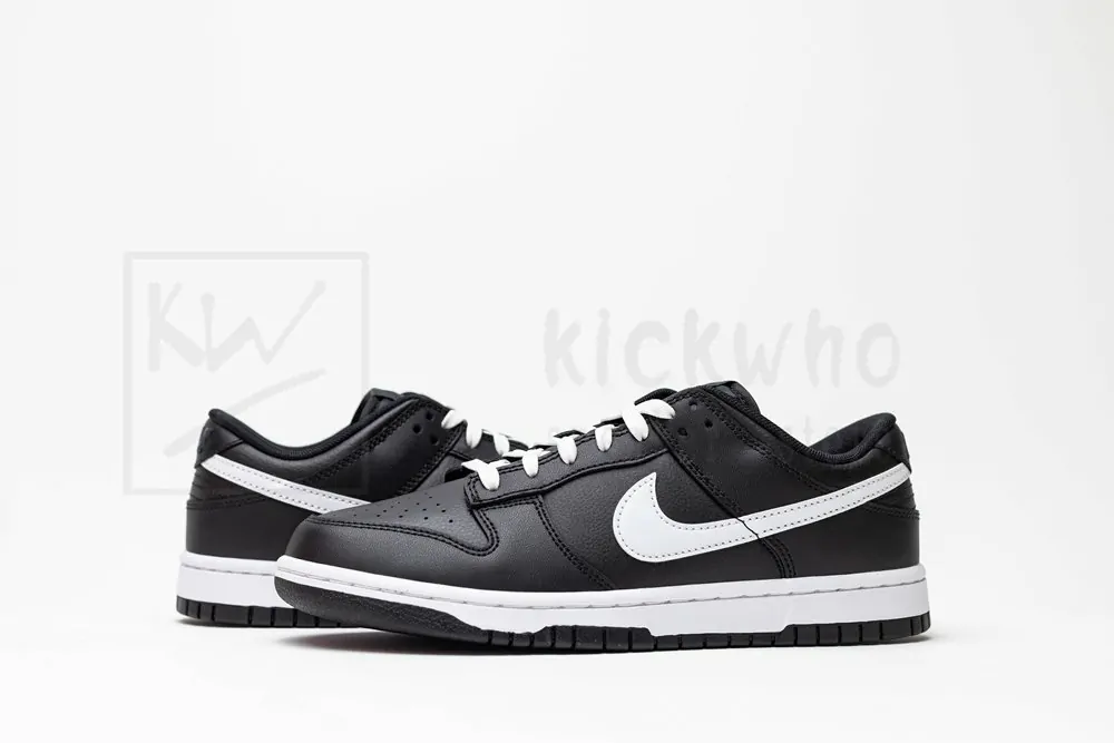 Dunk Low 'Black Panda' - Image 5