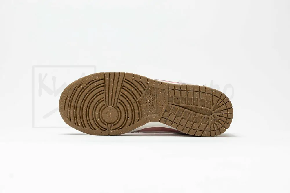 Wmns Dunk Low SE '85' Bunny Cookies - Image 3