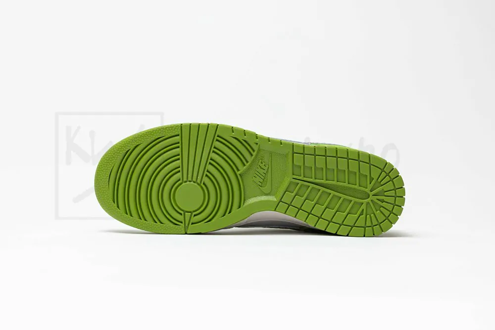 Nike Dunk Low AS Safari Swoosh Chlorophyll - Image 3