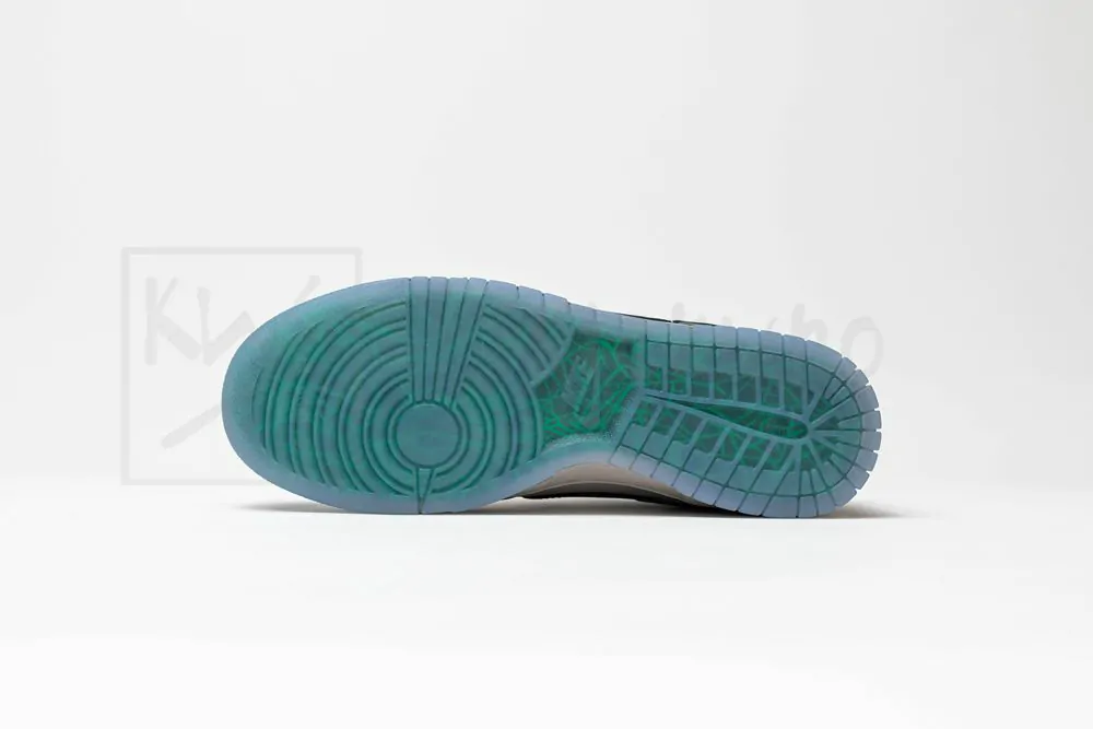 North Carolina A&T State x Dunk Low 'Aggies' - Image 3