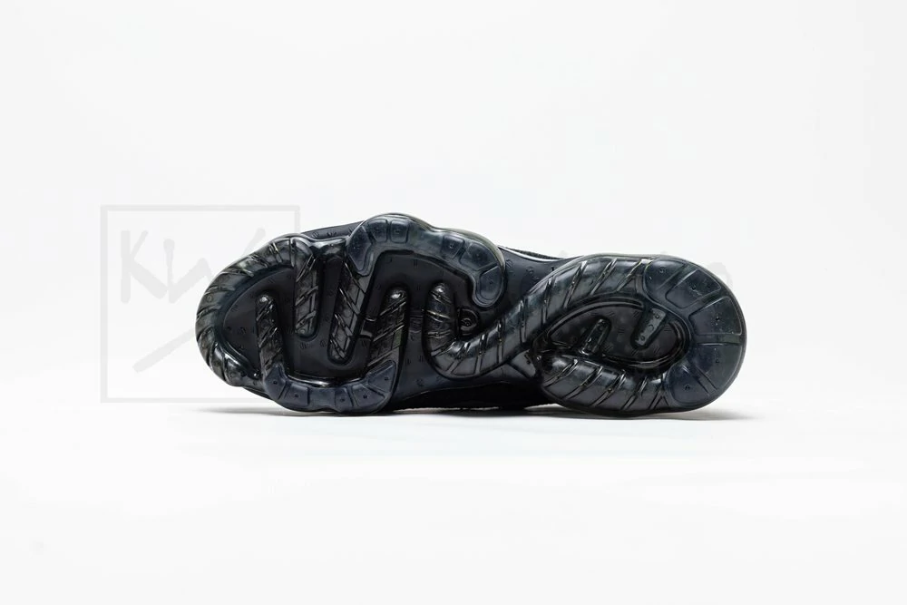 Air VaporMax 2023 Flyknit Black - Image 3