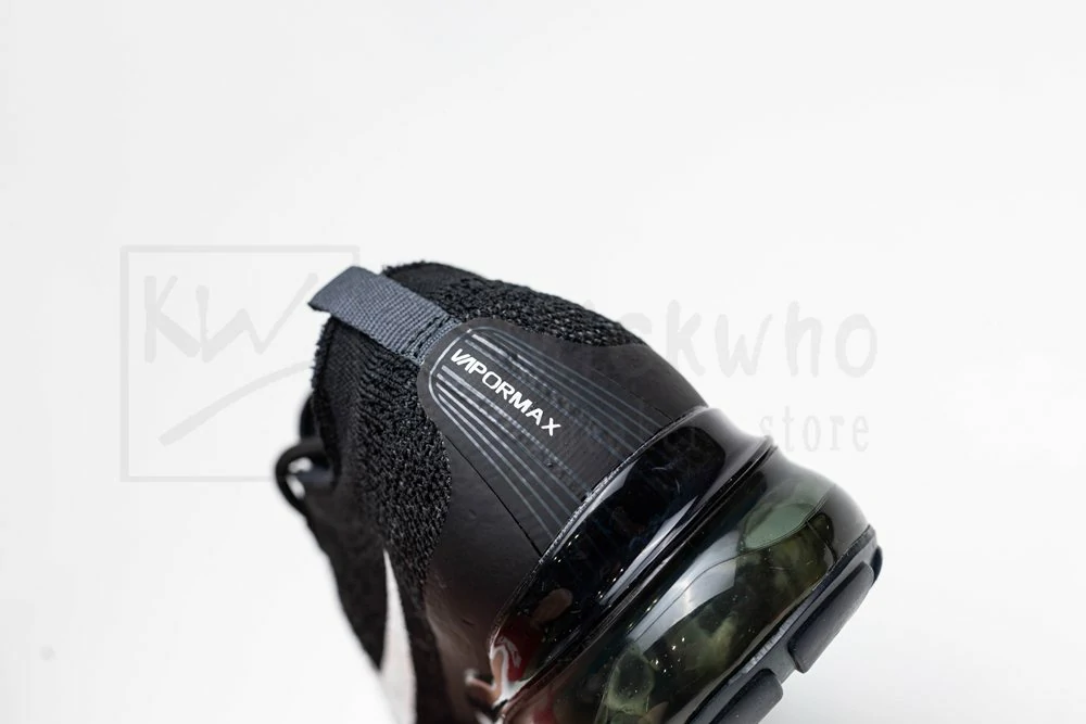 Air VaporMax 2023 Flyknit Black Sail - Image 10