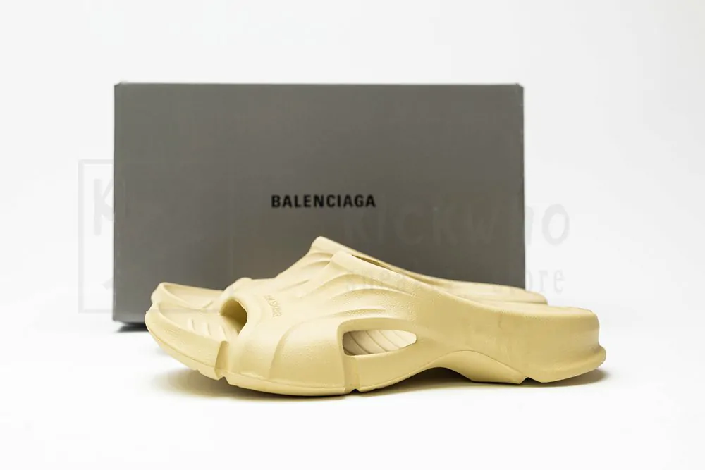 Balenciaga Mold Slide Sandal Beige - Image 4