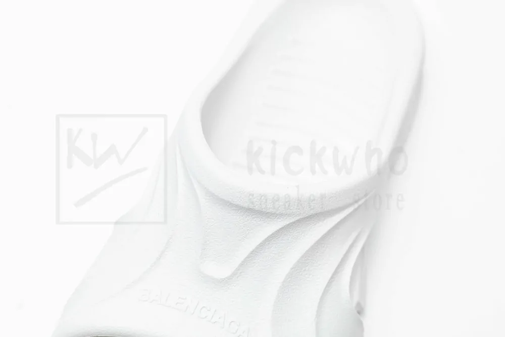 Balenciaga Mold Slide Sandal All White - Image 9