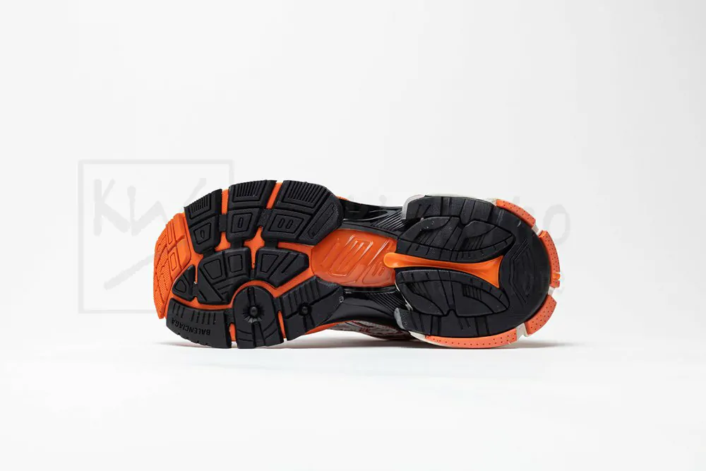 Balenciaga Runner Orange - Image 3