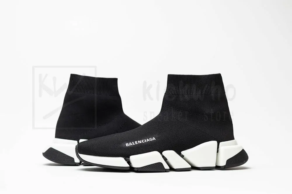 Balenciaga Wmns Speed 2.0 Sneaker 'Black White' - Image 5