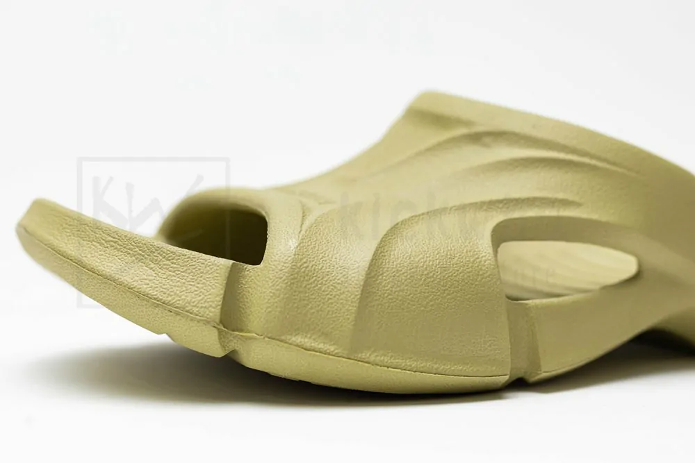 Balenciaga Mold Slide Sandal Avocado - Image 7