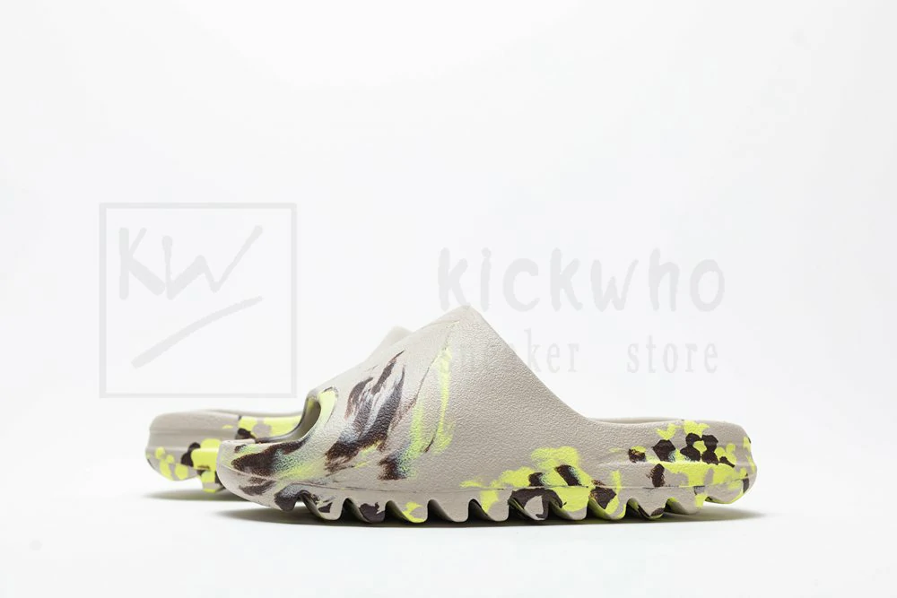 Yeezy Flaming Slides Yellow Brown - Image 5