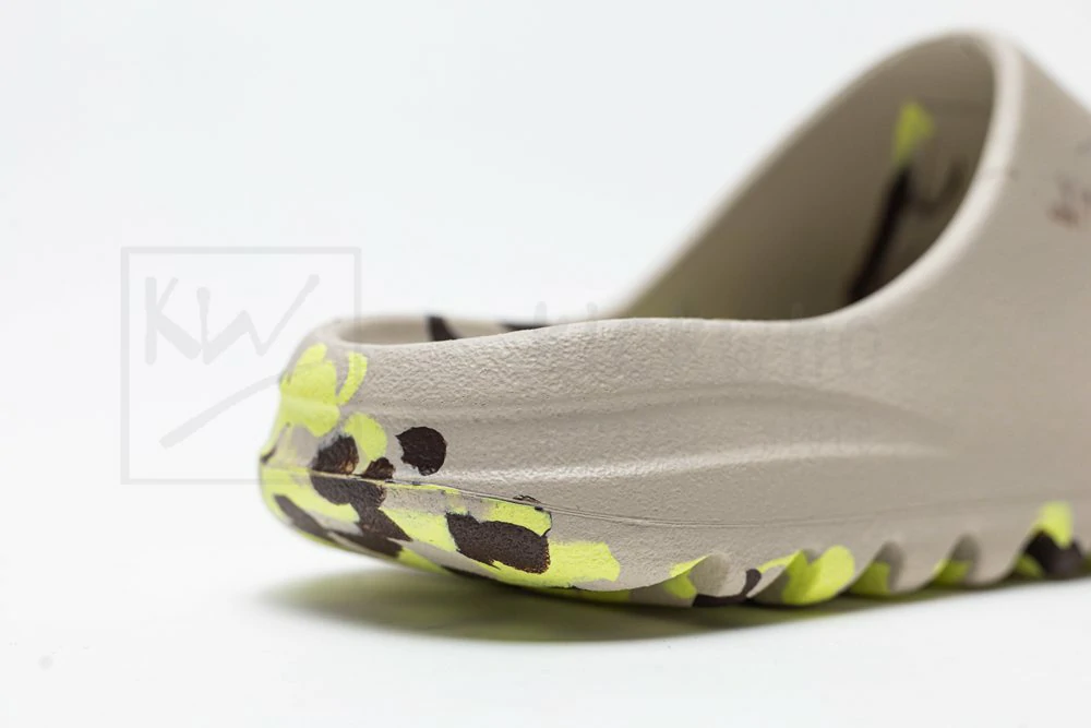 Yeezy Flaming Slides Yellow Brown - Image 8