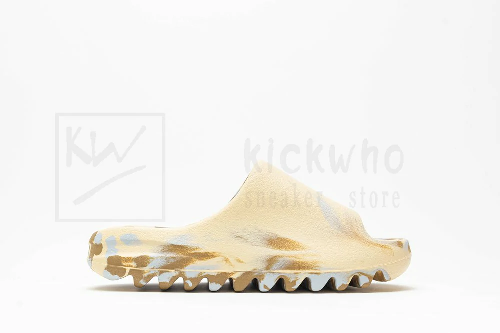 Yeezy Flaming Slides Blue Brown - Image 2