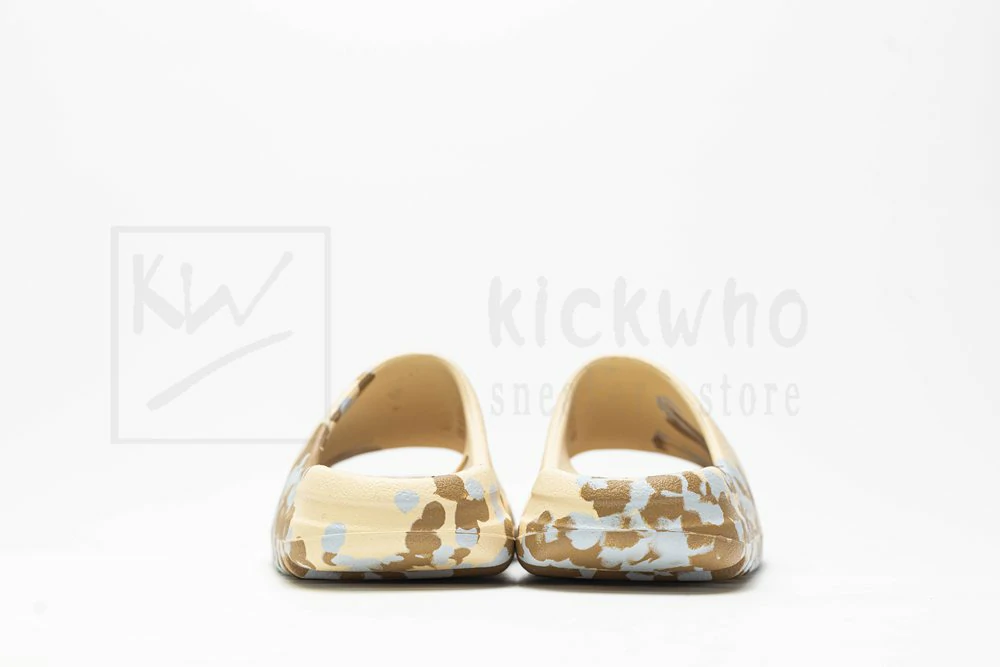 Yeezy Flaming Slides Blue Brown - Image 6