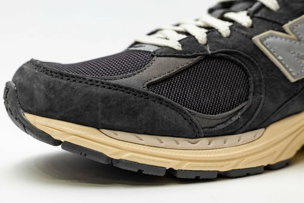 New Balance 2002R 'Black' - Image 7