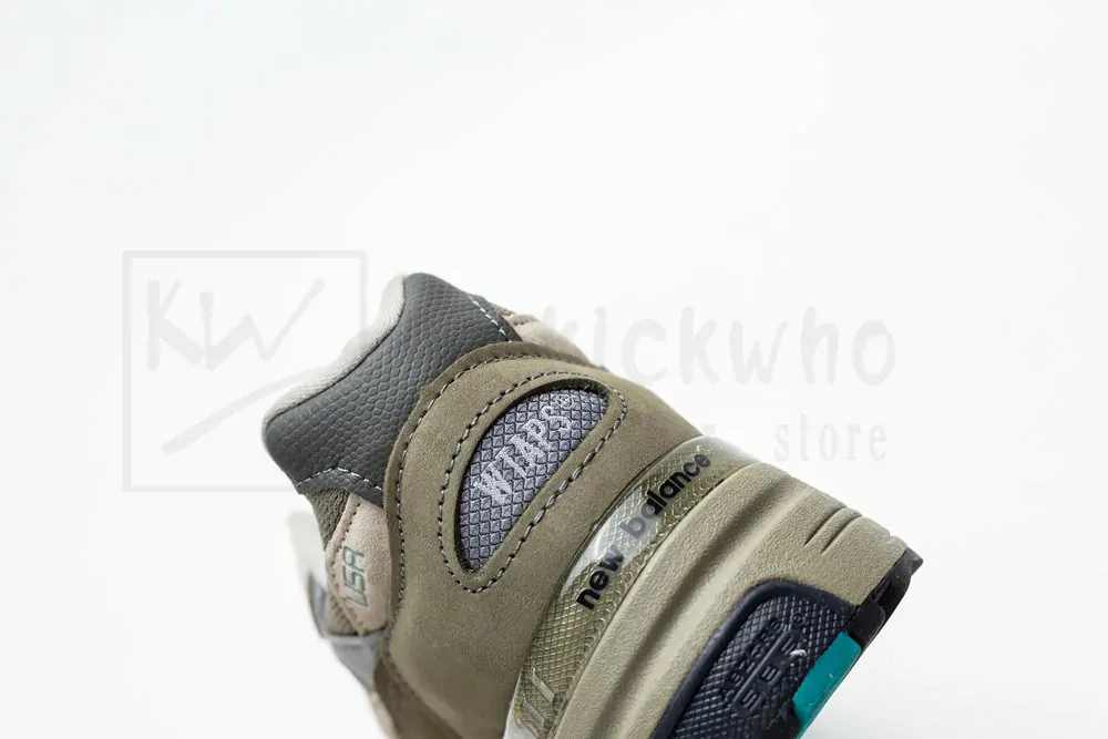 New Balance WTAPS x 992 Made in USA 'Olive Drab' - Image 10