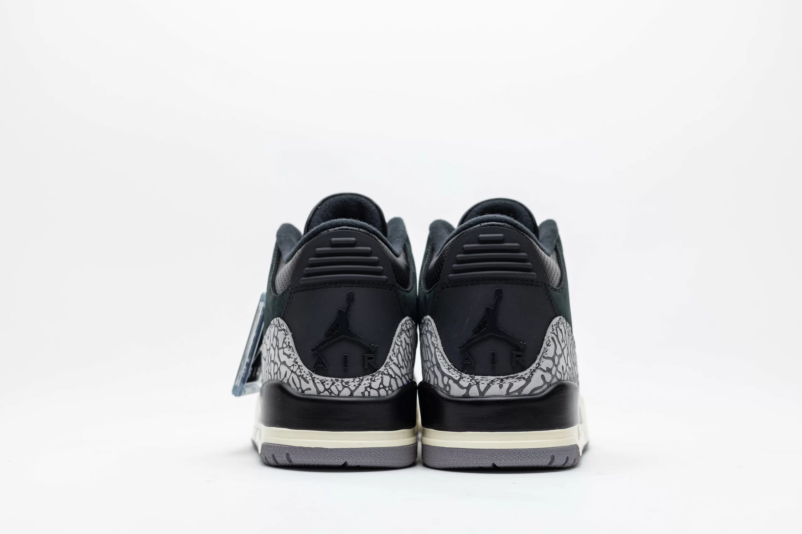 Wmns Air Jordan 3 Retro Off Noir - Image 6
