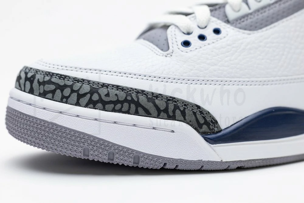 Air Jordan 3 Retro Midnight Navy - Image 7