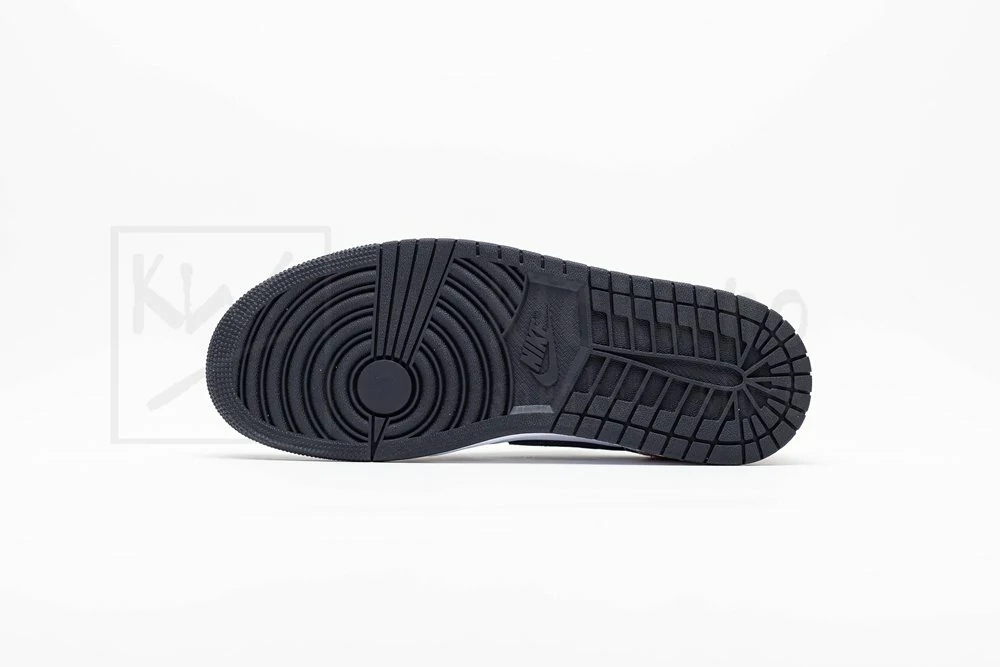 Air Jordan 1 Retro Low OG Bleached Coral - Image 3