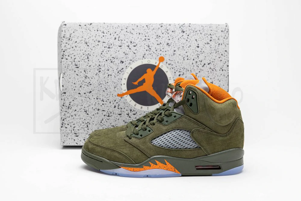 Air Jordan 5 Retro 'Olive' 2024 - Image 4