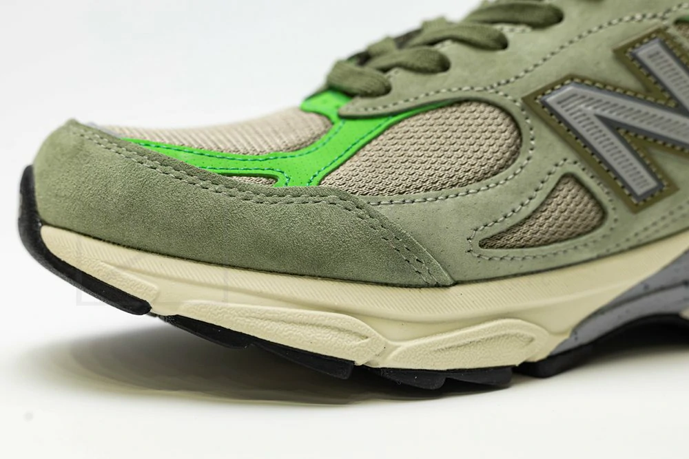 Patta x 990v3 Made in USA 'Keep Your Family Close' - Image 7