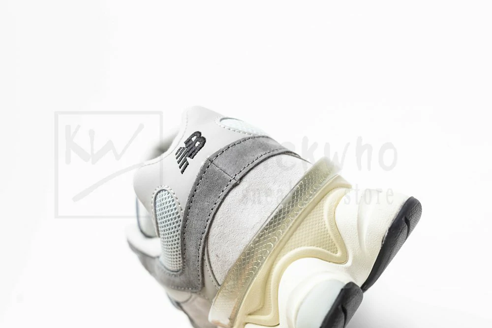 9060 Rain Cloud - Image 10