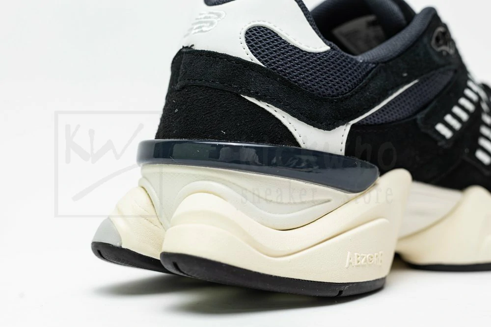 9060 Black White - Image 8