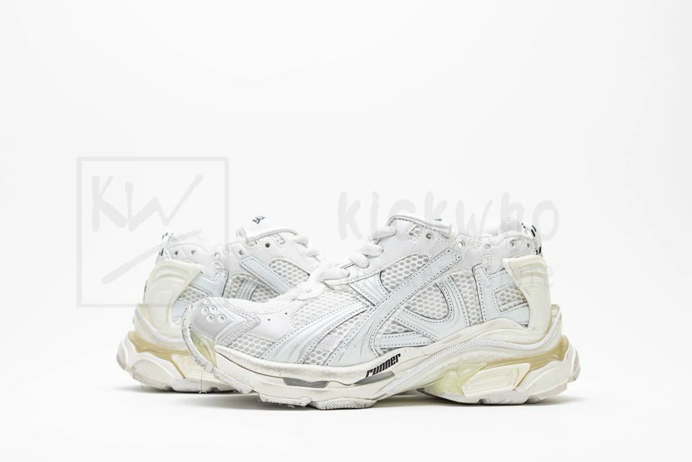 Balenciaga Runner Sneaker White - Image 5