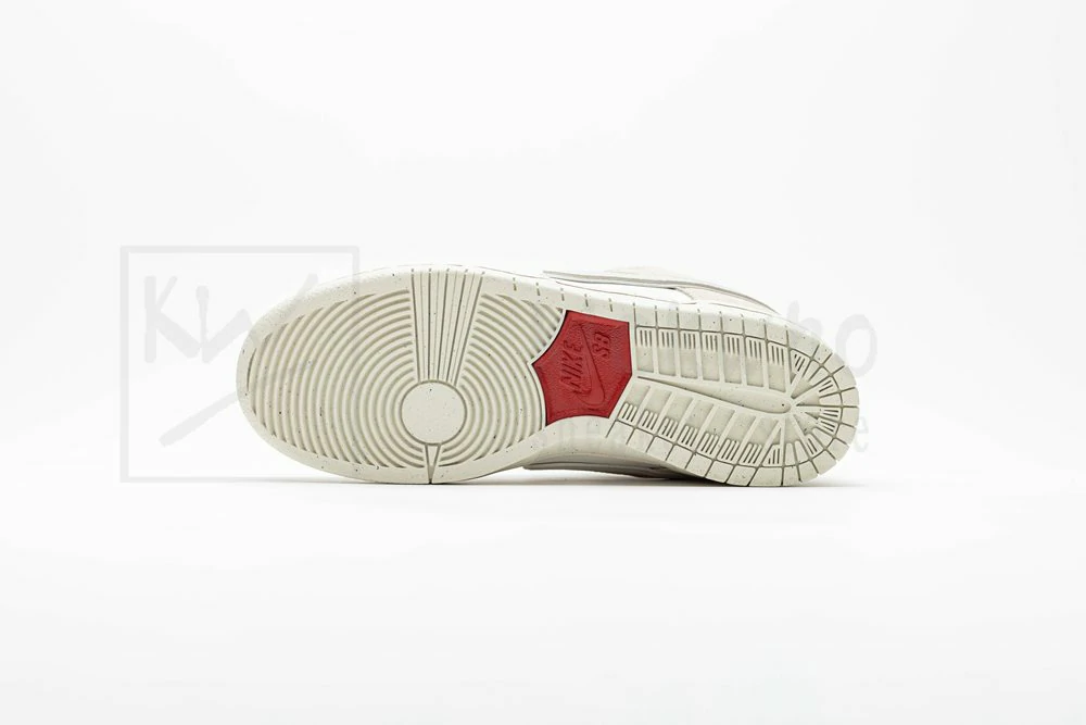 Dunk Low Premium SB City of Love Collection - Light Bone - Image 3