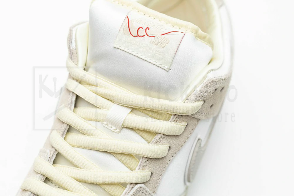 Dunk Low Premium SB City of Love Collection - Light Bone - Image 9