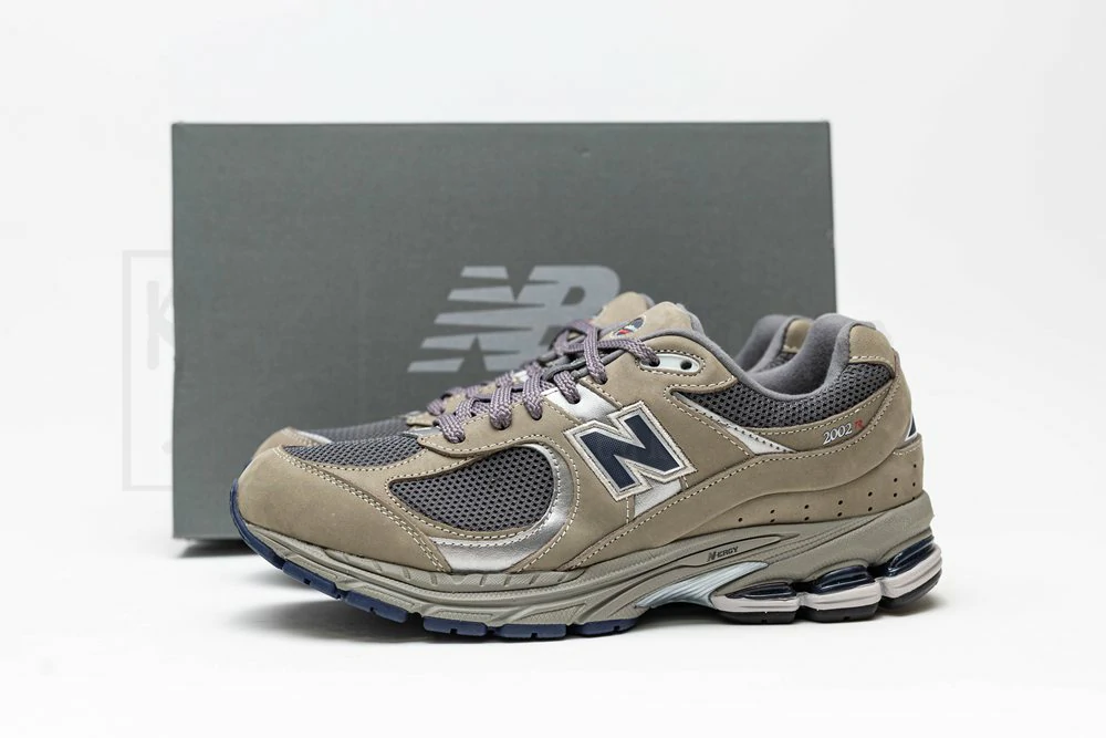 New Balance 2002R OG 'Light Grey' - Image 4