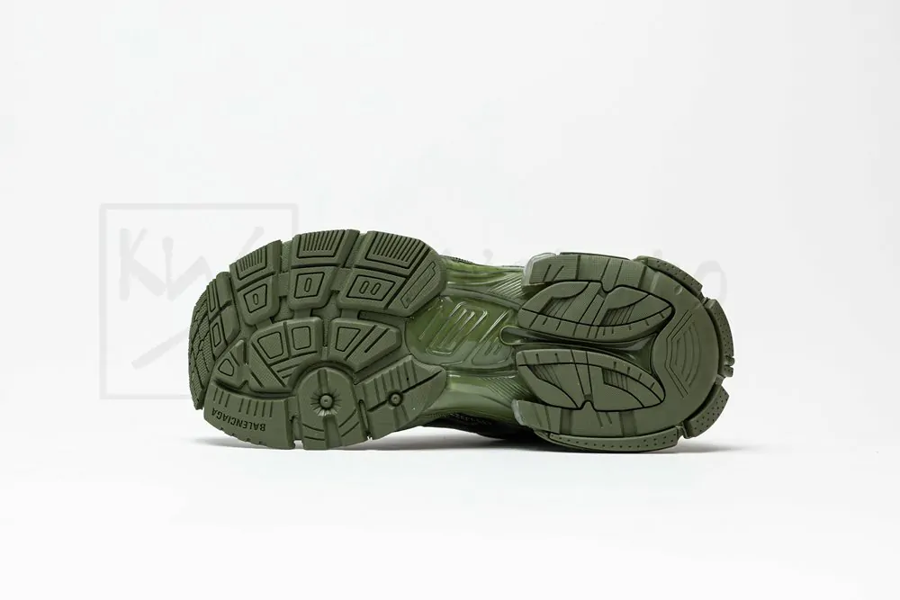 Balenciaga Runner Sneaker Green - Image 3