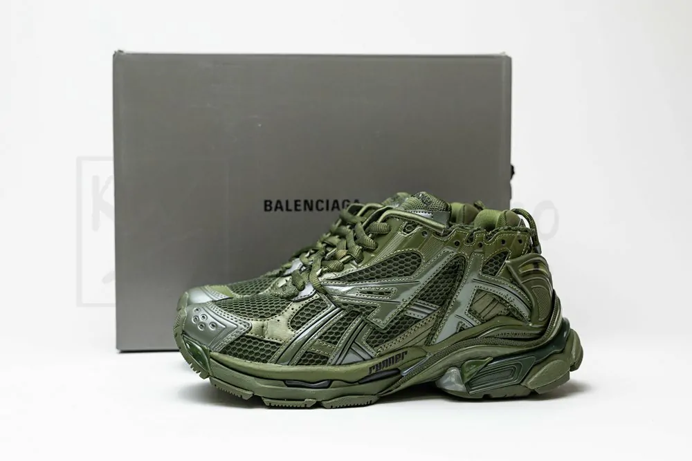 Balenciaga Runner Sneaker Green - Image 4