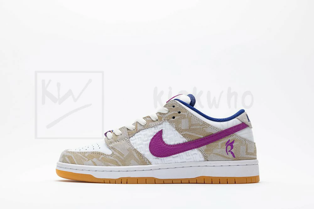 Rayssa Leal x Dunk Low SB Deep Royal Vivid Purple - Image 2