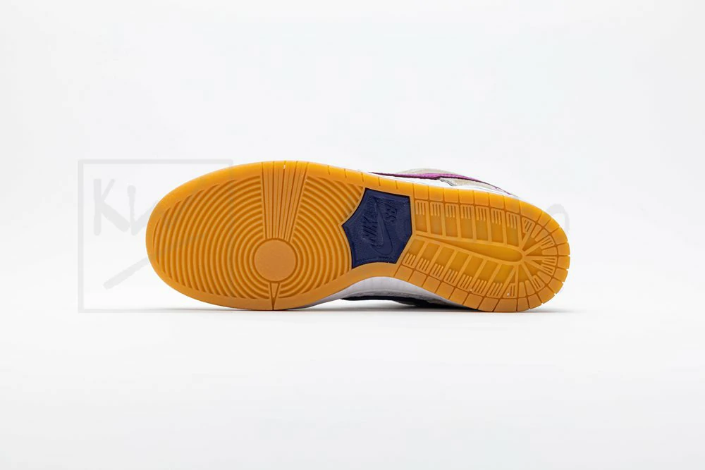 Rayssa Leal x Dunk Low SB Deep Royal Vivid Purple - Image 3