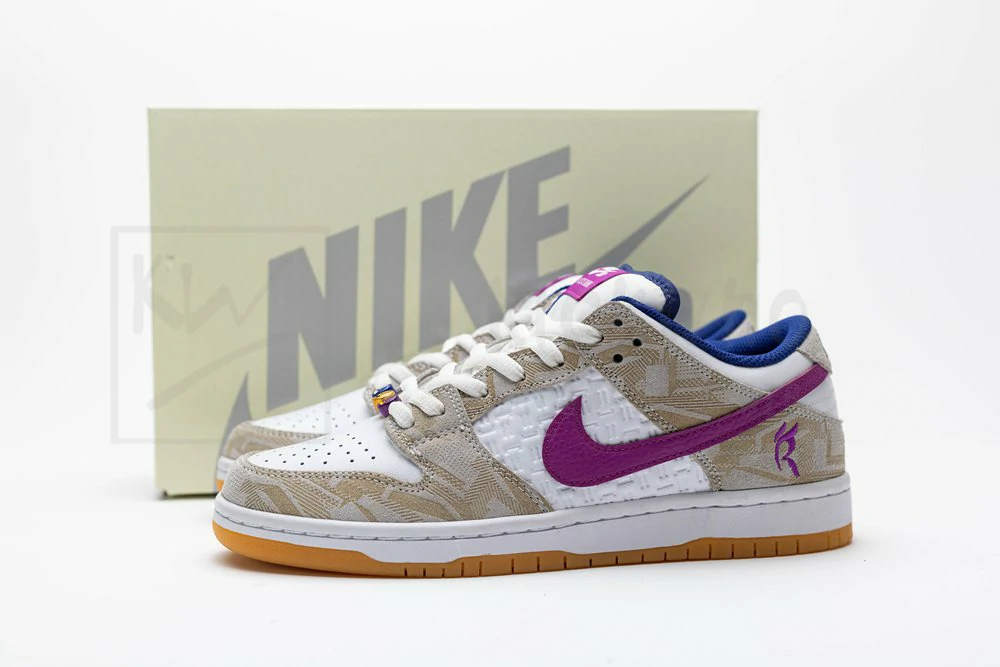 Rayssa Leal x Dunk Low SB Deep Royal Vivid Purple - Image 4