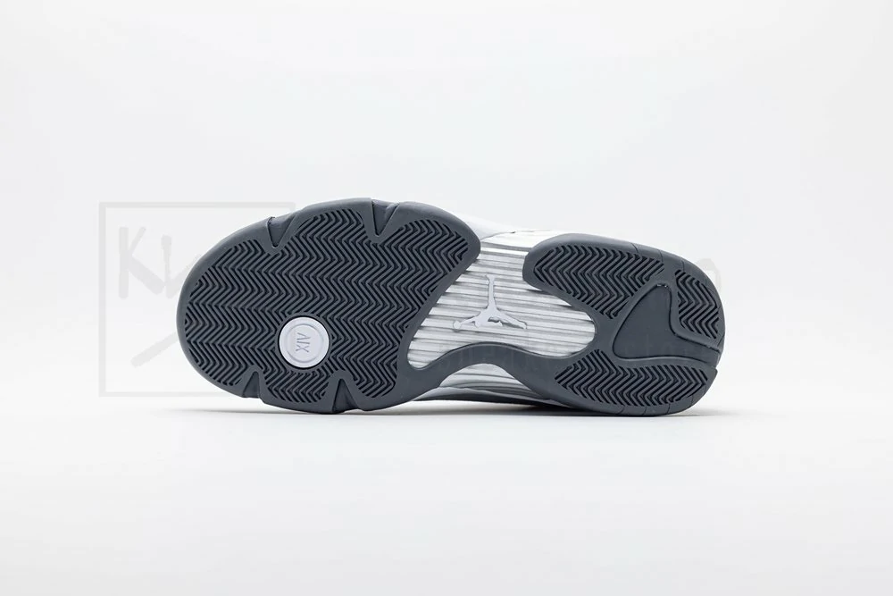 Air Jordan 14 Retro Flint Grey - Image 4